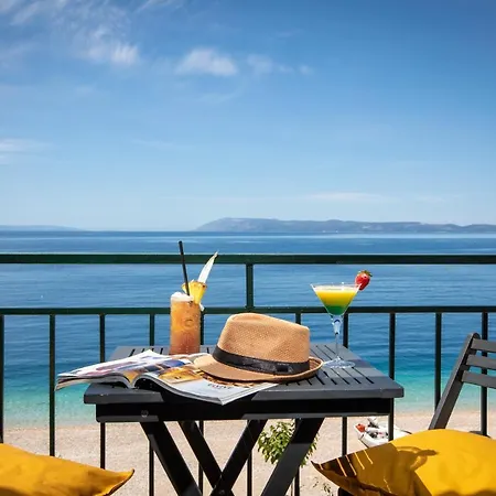 Beach Front Apartment Podgora Exterior photo